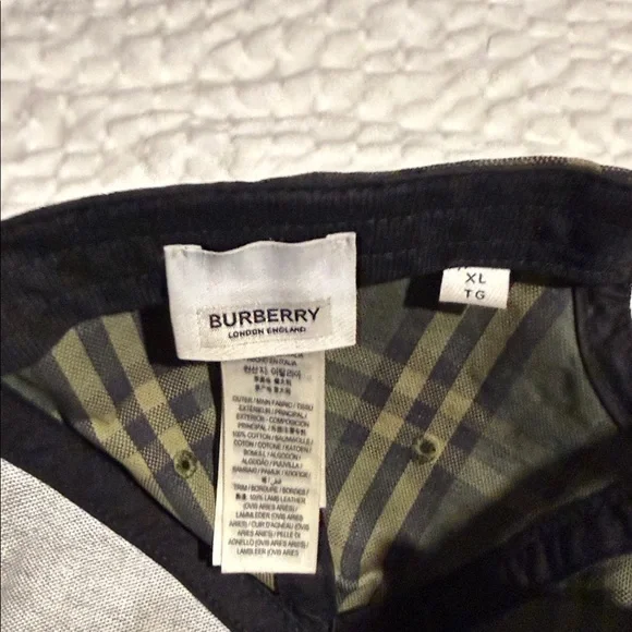 Authentic Burberry Olive and Brown Plaid Cap - Picture 9 of 16